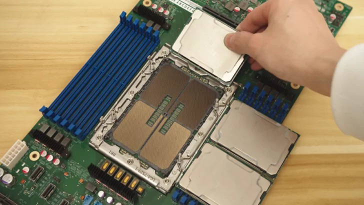 Intel LGA 7529 Socket Motherboard For Next Gen Xeon CPUs 4