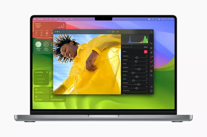 Apple WWDC23 macOS Sonoma Widgets in background 230605 big.jpg.medium jpg