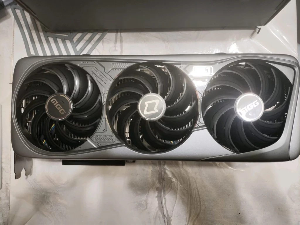 MaxSun GeForce RTX 4090 MGG Five Fan GPU 1