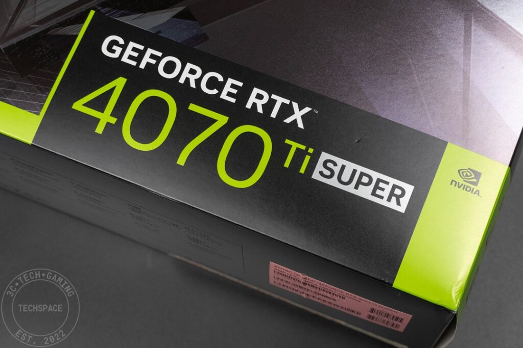 ZOTAC GAMING GeForce RTX 4070 Ti SUPER AMP HOLOBLACK 3