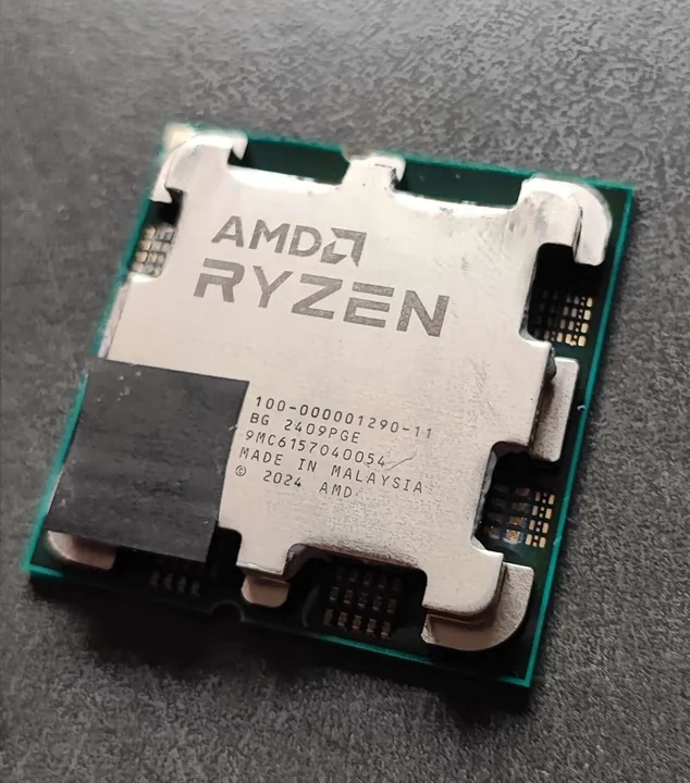 AMD Zen 5 Ryzen Granite Ridge Desktop CPU Picture Leak 1